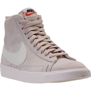 nike blazer mid • grey vintage style • size 7 w